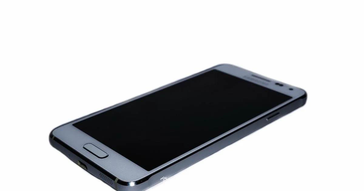 Mobile Bedrock Review - Craft Guide