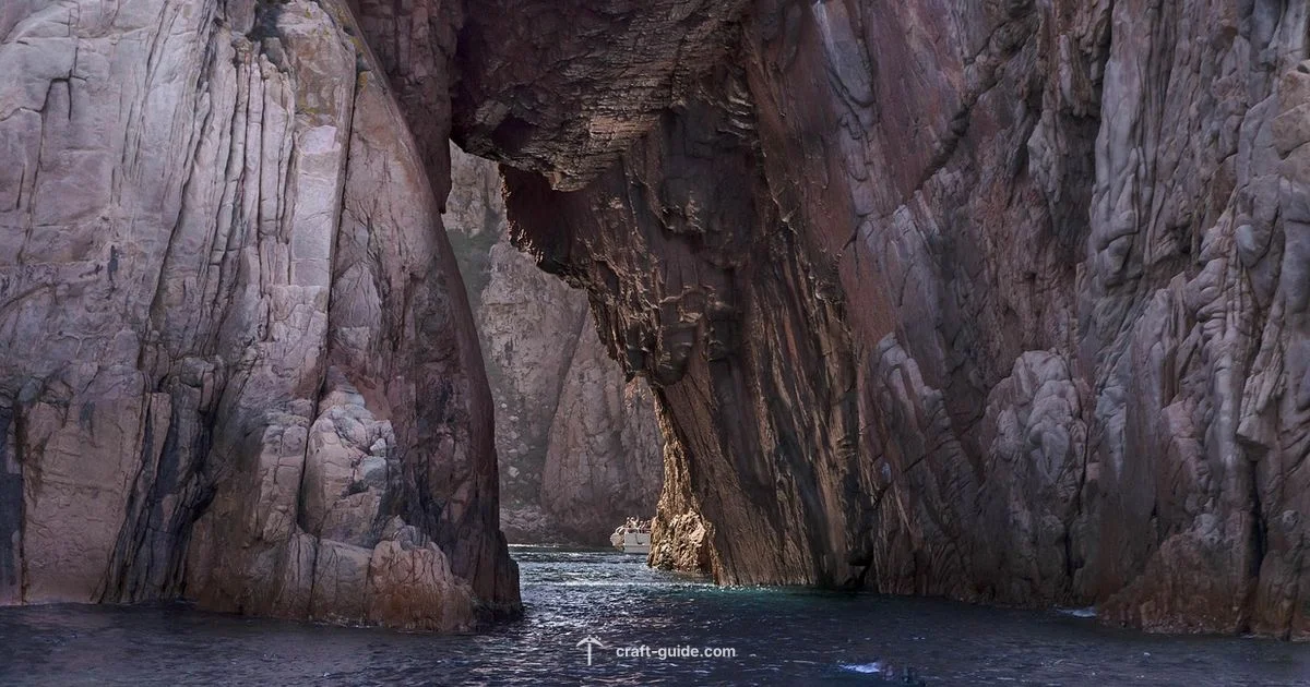 Spear in Minecraft 2026 - Craft Guide