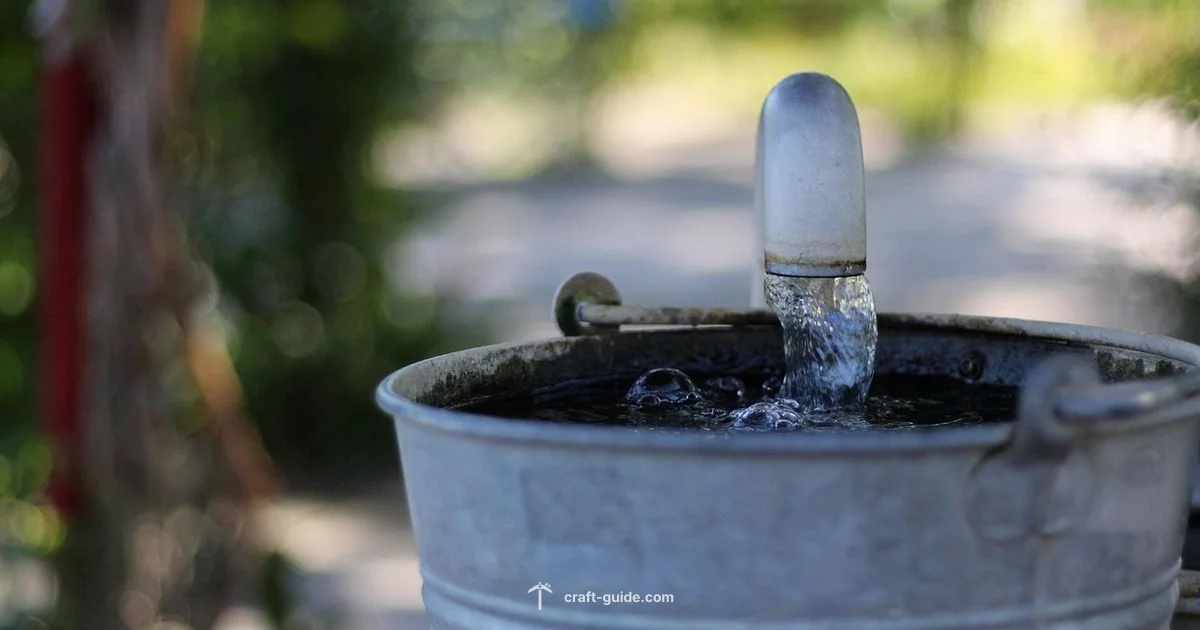 Bucket Mastery in Minecraft - Craft Guide