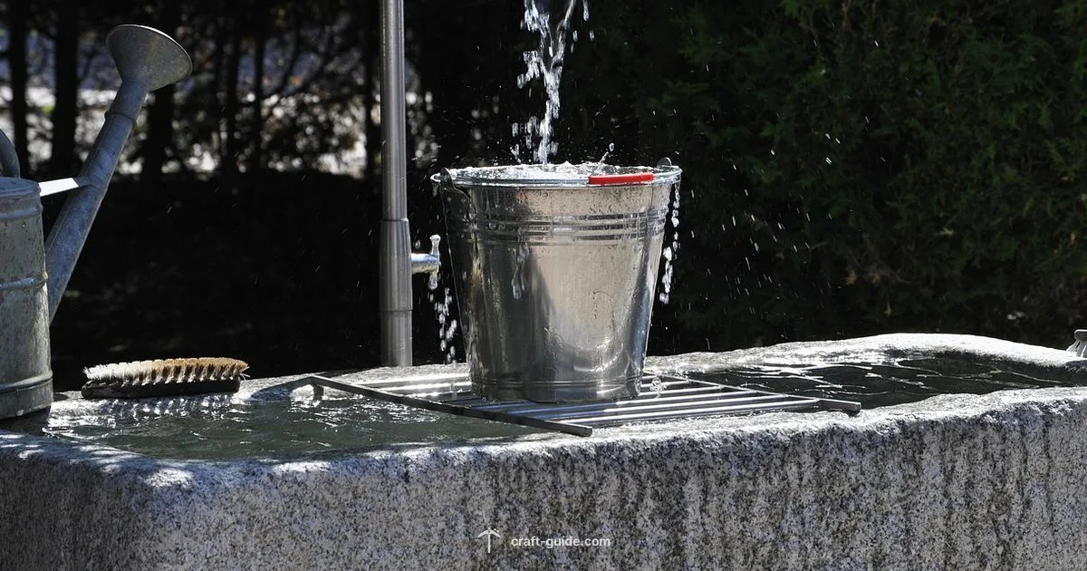 Bucket Crafting - Craft Guide