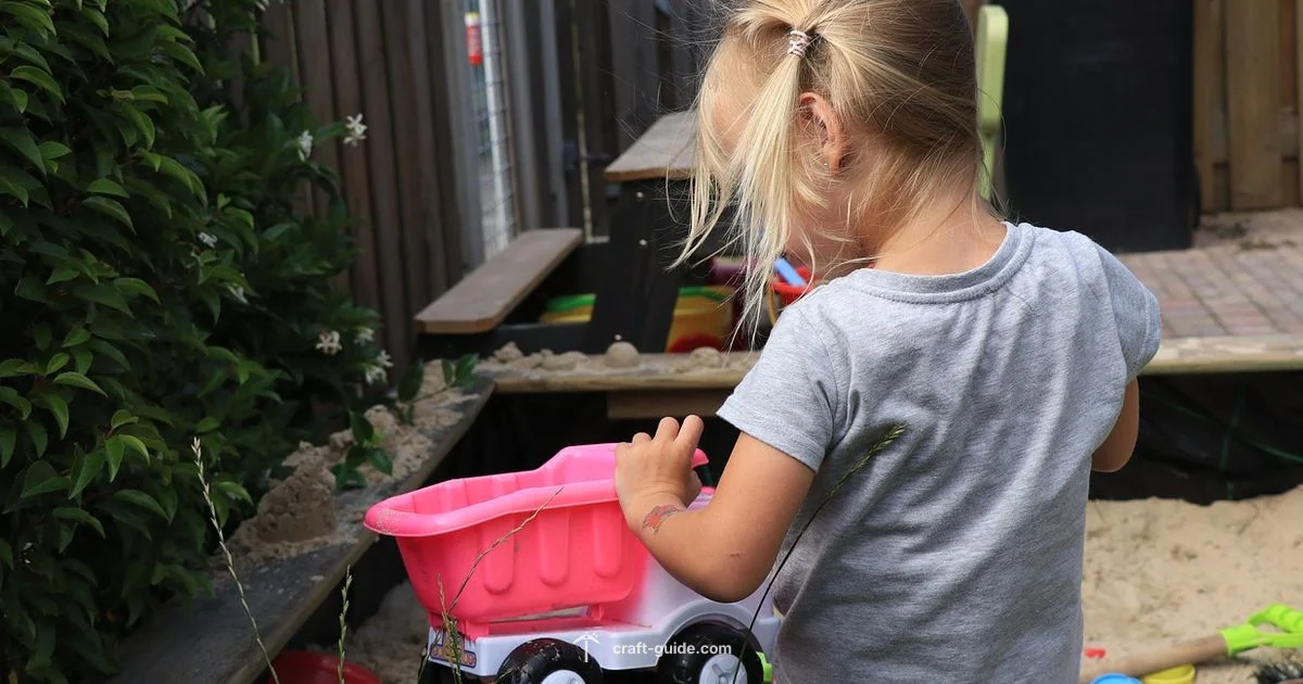 Sandbox Essentials - Craft Guide